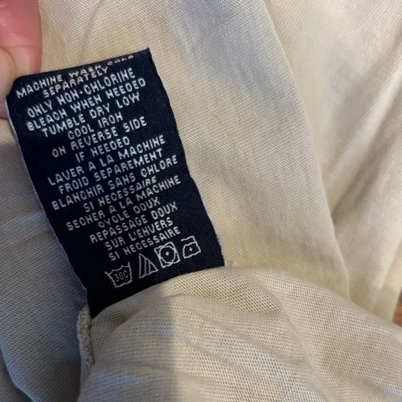 Robert Graham Cream Short Sleeve T-Shirt with Multicolor Rocket Car Graphic - Picture 4 of 4